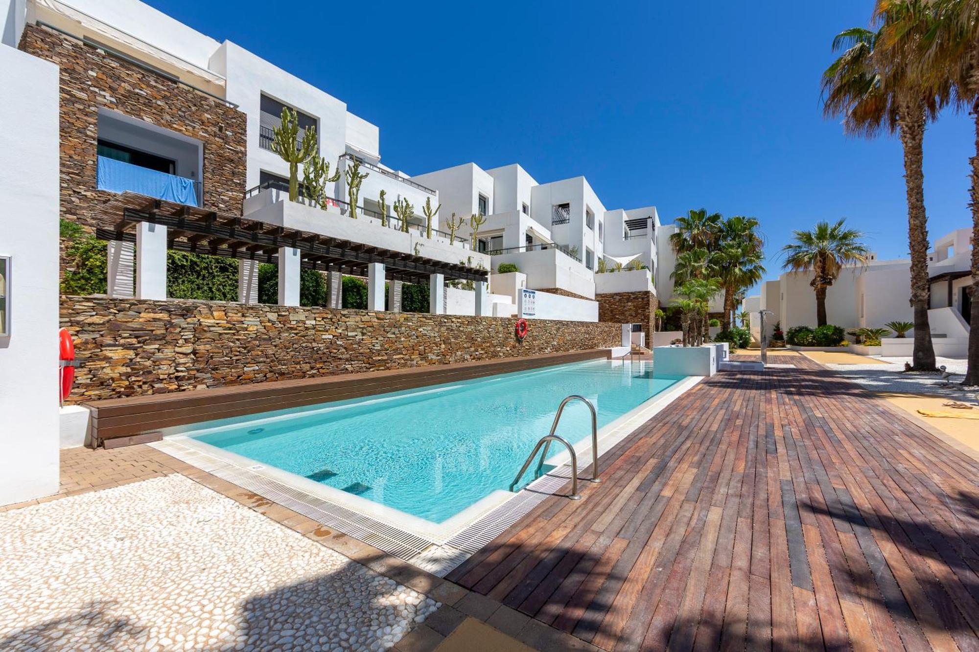 Duplex Jlc Villa โมฮาการ์ ภายนอก รูปภาพ